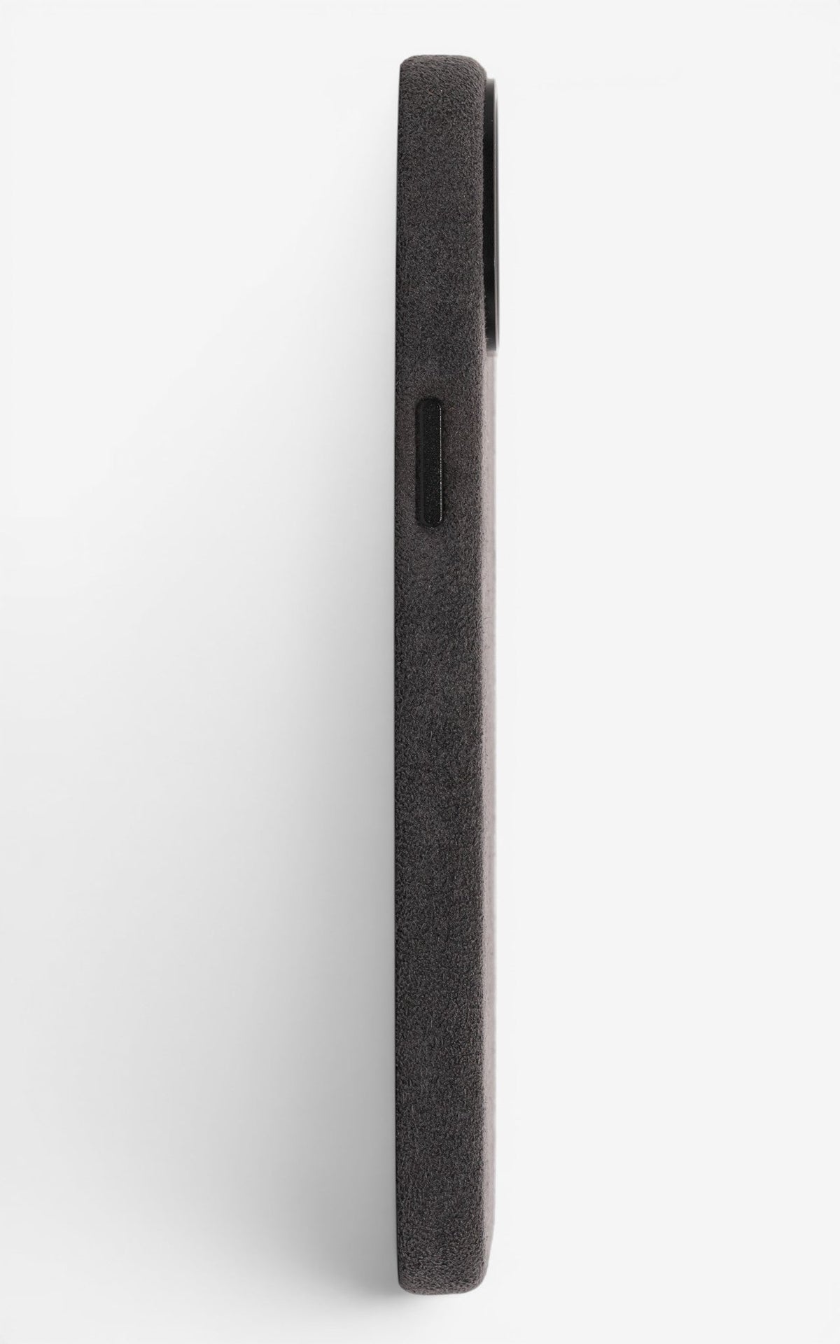 iPhone Case Alcantara 15 Pro Dark Grey Seite links#Modell_iPhone 15 Pro&Farbe_Dark Grey