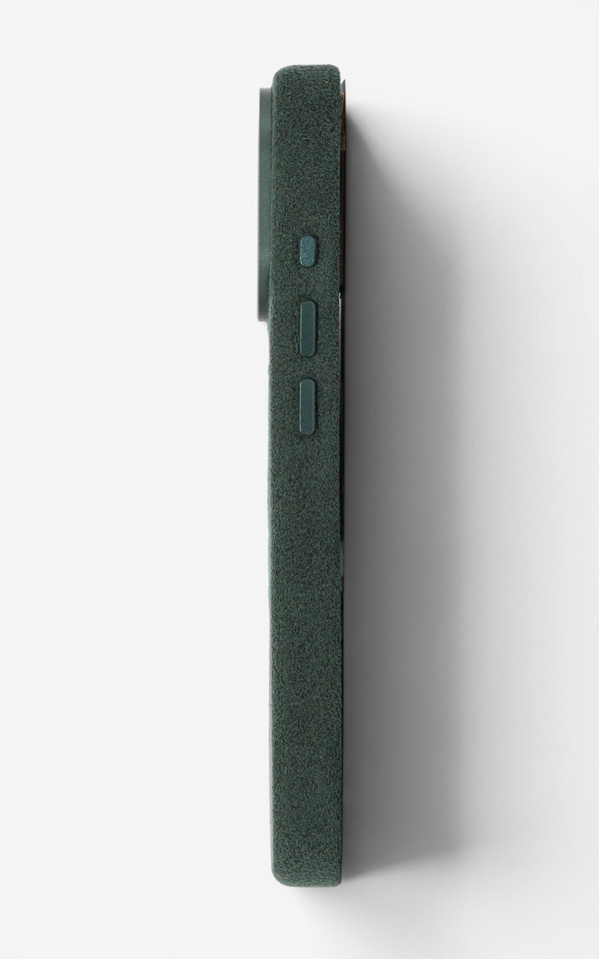 iPhone Case Alcantara 15 Green Seite rechts#Modell_iPhone 15&Farbe_Green